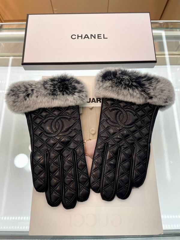 Chanel gloves 53
